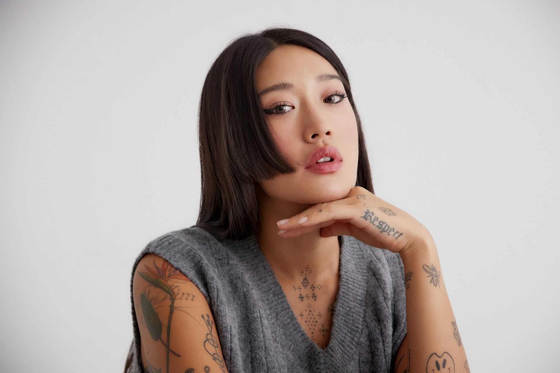Peggy Gou and Dua Lipa hang out at Sunny Hill Festival