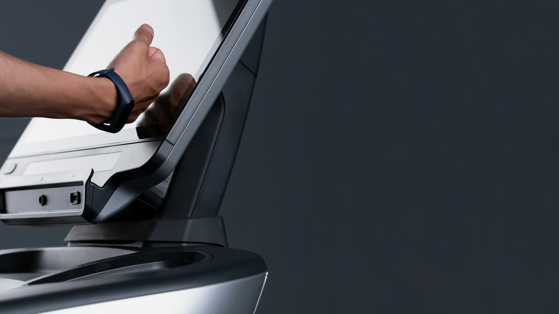 How Asset Tracking RFID Software Boosts Productivity